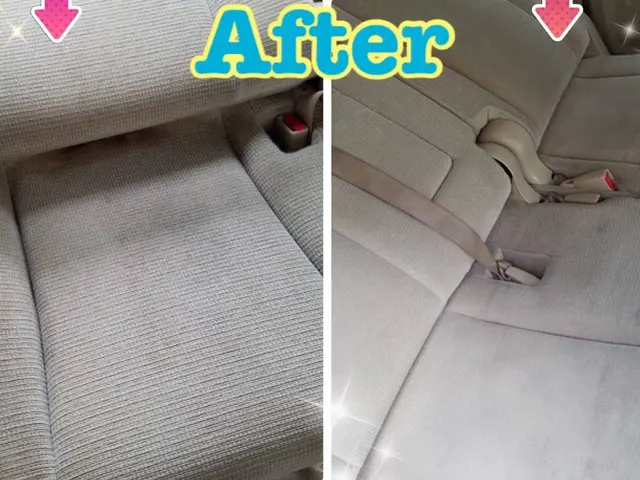 【車内清掃】シートの染み&嫌な臭いをスッキリ解消 クレカ･モバイル決済各種ＯＫ！サービスの画像