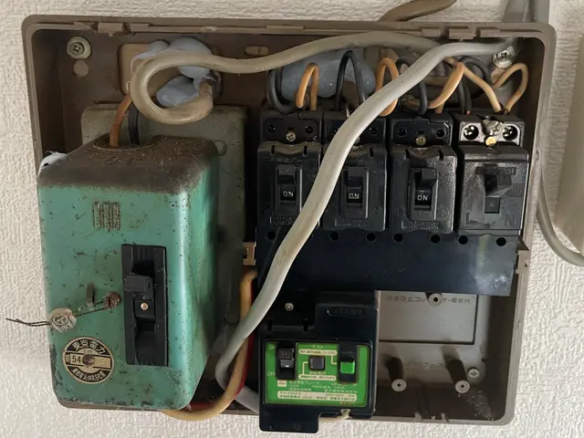 【現地調査無料】ネズミ駆除侵入口徹底閉鎖し完全駆除絶対にします！再発させません。サービスの画像