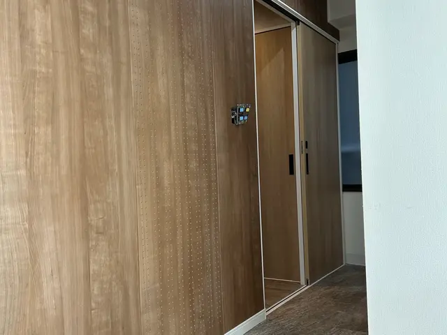 バリアフリーリフォーム／引き戸変更（防音仕様にも対応）サービスの画像