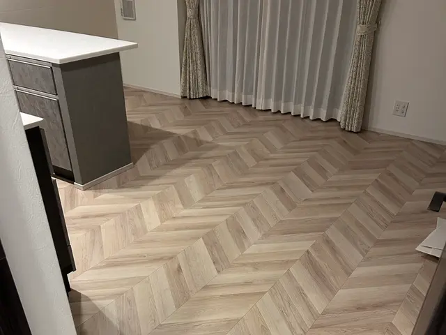 賃貸向けの施工も多数行っております！飼い主もペットも過ごしやすい床へサービスの画像