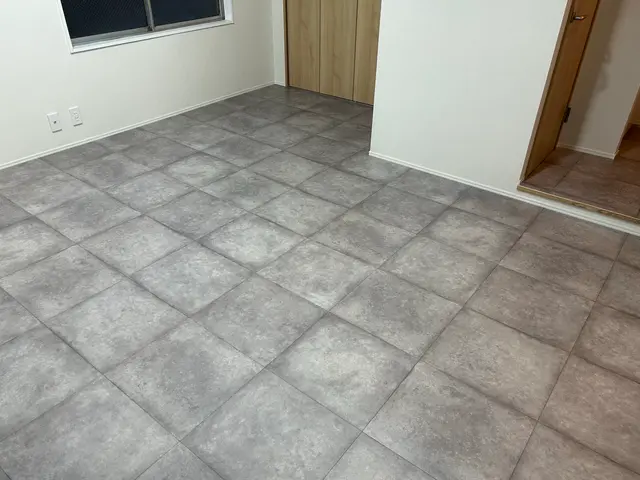 賃貸向けの施工も多数行っております！飼い主もペットも過ごしやすい床へサービスの画像