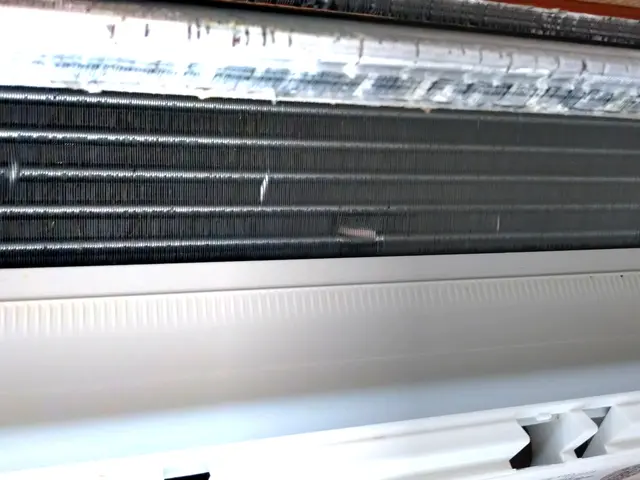 浦添市発【全メーカー・全機種対応】お掃除機能付きも丸ごと分解！サービスの画像