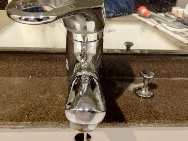 【水道局指定工事店】【水回り職人】【口コミ1470件突破中】【トイレ水漏れ対応】サービスの画像