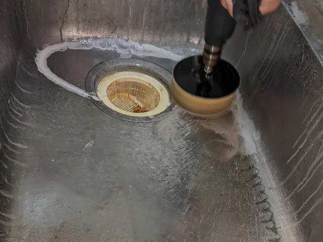 作業外注一切なし◎心を込めて丁寧に作業します！損害保険加入店！サービスの画像