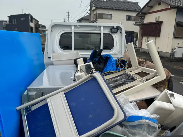 ★女性スタッフのみ対応可能★不用品分別不用★　エアコン取り外し無料★経歴3年★サービスの画像