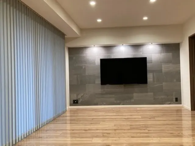 大手ホームセンターのレール取付工事指定店（営業時間外や対応地域外OK）サービスの画像