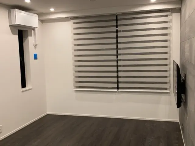 大手ホームセンターのレール取付工事指定店（営業時間外や対応地域外OK）サービスの画像