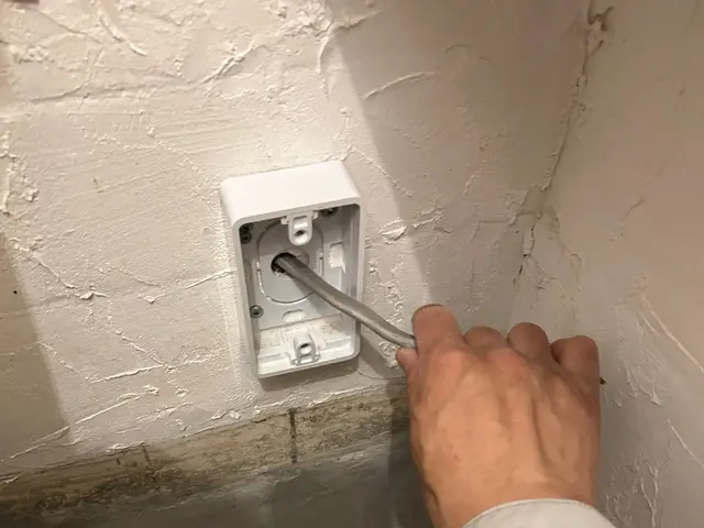 【業歴30年の経験と実績】損害保険加入　お家の中の電気に関する困り事を解決しますサービスの画像