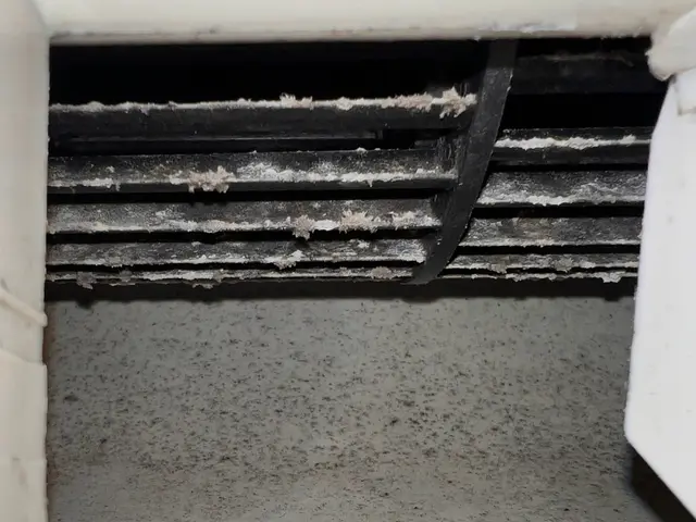 「年間1,000台以上！家電のプロが丁寧に説明しながら、安心の仕上がりをお約束」サービスの画像