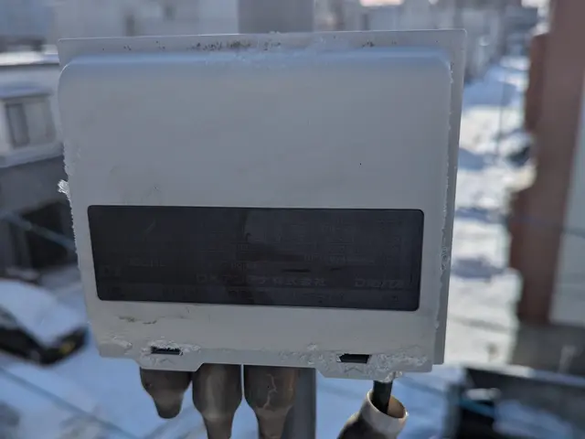 第二種電気工事士の資格者が作業　外注なしで安心施工サービスの画像