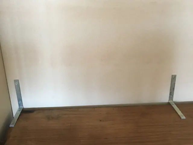 【地域密着店　自社施工】　経験20年　丁寧に迅速な対応を心掛けます。サービスの画像