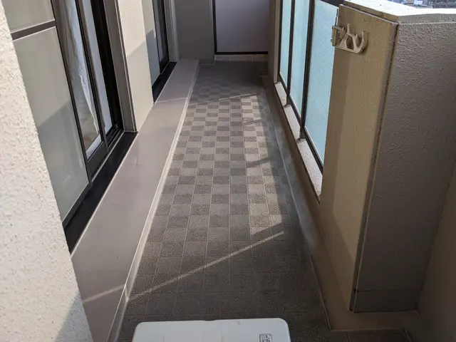 リピーター多数/損害保険加入で安心・安全の当社へお任せください。サービスの画像