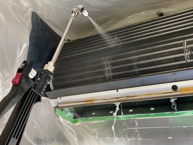 ◉岐阜県の方、見て下さい◉瑞穂市より◉日本エアコンクリーニング士歴5年◉サービスの画像