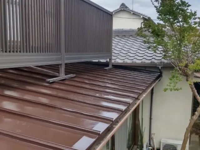 損害保険加入済みで安心！丁寧な作業と親切対応でお客様満足度を追求する出張施工サービスの画像