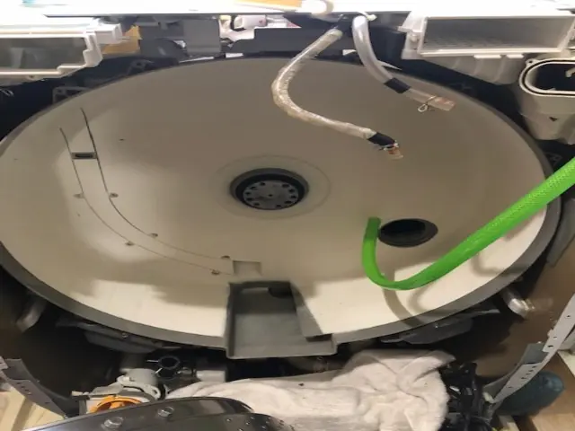 ドラム式洗濯機分解クリーニング！損害保険加入店！メーカー名、型番をお知らせ下さいサービスの画像