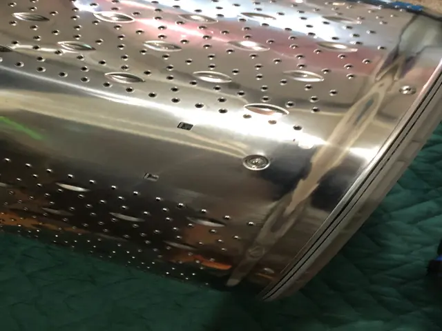 ドラム式洗濯機分解クリーニング！損害保険加入店！メーカー名、型番をお知らせ下さいサービスの画像