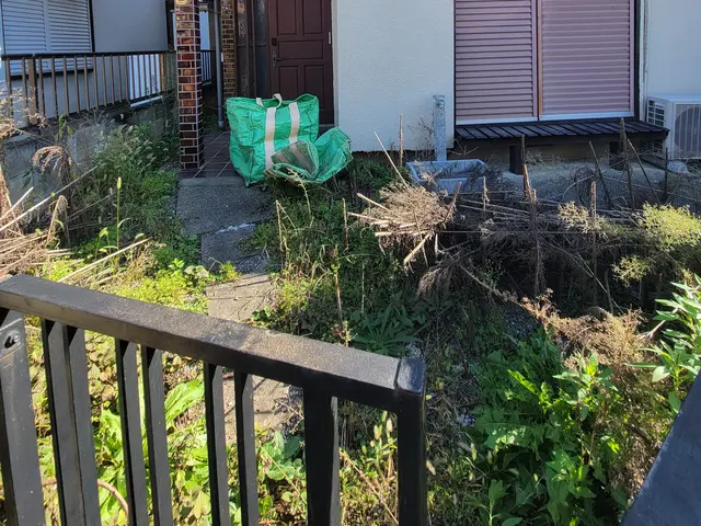 草むしり年間実績1200件のベテランスタッフが対応☆オンラインカード決済対応店☆サービスの画像