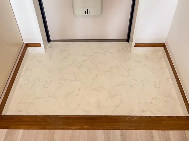 理想の床材を一緒に見つけましょう！持ち家、賃貸でも原状回復可能な施工ができますサービスの画像