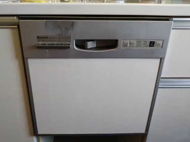 【口コミ１８００件達成！】◇ビルトイン食洗器◇親切丁寧な説明と工事をしています！サービスの画像