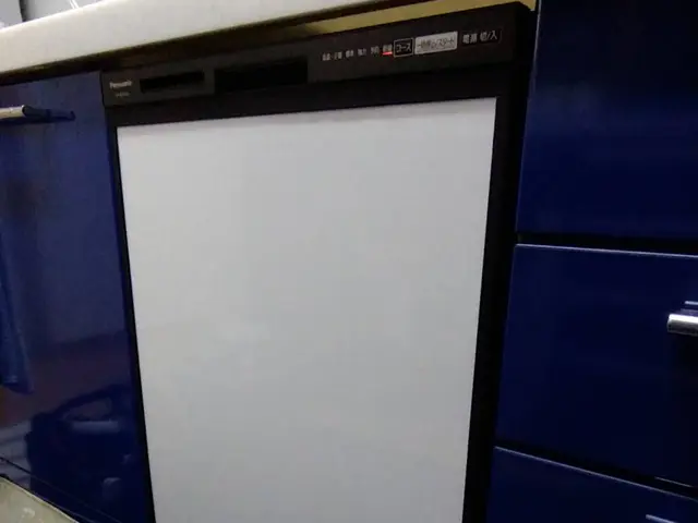 【口コミ１８００件達成！】◇ビルトイン食洗器◇親切丁寧な説明と工事をしています！サービスの画像