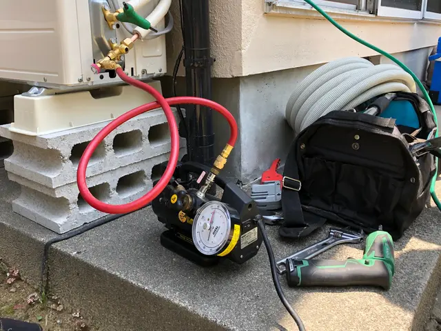 エアコンの取付　壁掛けサービスの画像