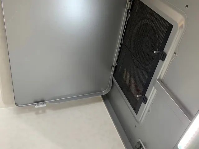 【夫婦で訪問】レンジフード　本体内部　ファン　フィルター綺麗に！実績多数！！サービスの画像