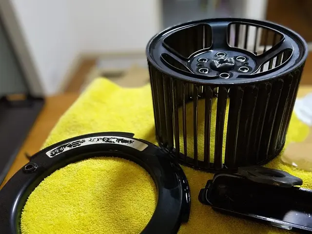 【作業外注一切なし】経験20年！損害保険加入済み！駐車場代お店負担します◎サービスの画像