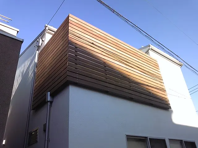 木製ウッドフェンスの新規工事と作り替え工事/増設/補修/解体 /塗装サービスの画像