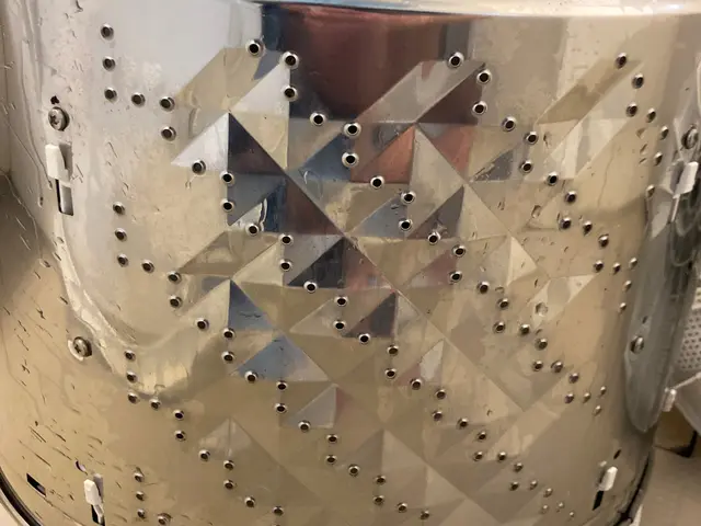 〈現地決済で500円オフ♪〉洗濯物に黒い汚れが!?クリーニング必要です！！サービスの画像