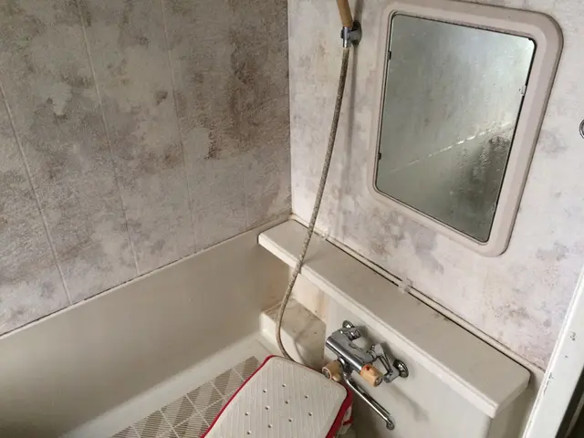 清掃だけではありません！コーティングで光沢復活&超撥水■セット割有■コロナ対策済サービスの画像