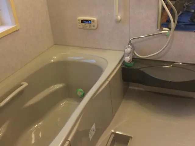 清掃だけではありません！コーティングで光沢復活&超撥水■セット割有■コロナ対策済サービスの画像