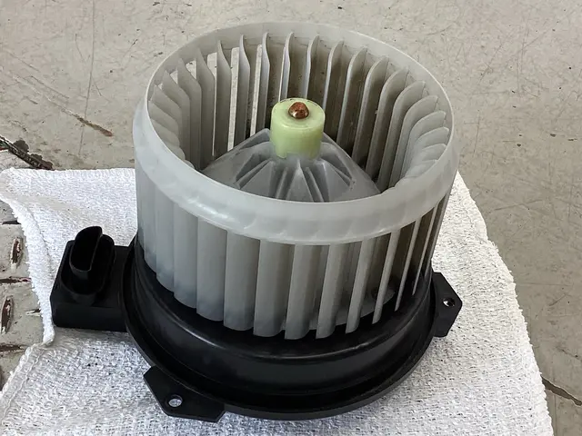 プロの技で快適空間を！内視鏡カメラで徹底洗浄サービスの画像