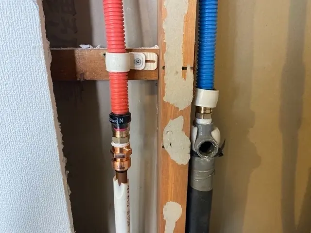 給湯器・キッチン・洗面台・お風呂などの水漏れ対応サービスの画像