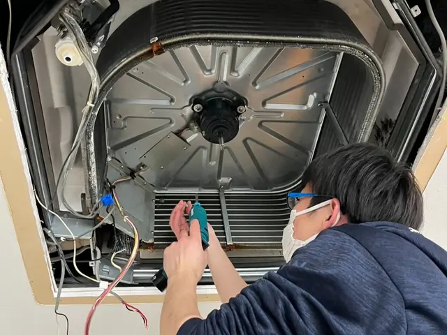 業務用エアコンクリーニング！安心な空気環境に徹底洗浄サービスの画像