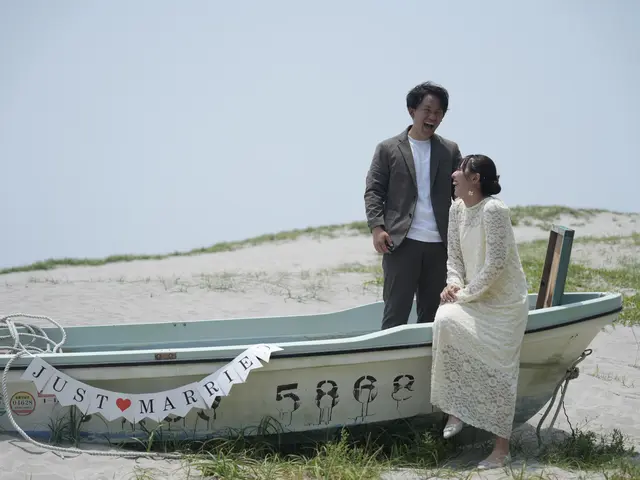 【記念日カップルフォト｜ポージングお任せ・自然な表情】