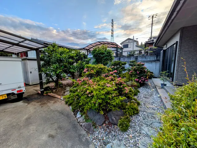 夫婦で訪問OK◎隅々まで綺麗にすることが私たちの使命です！ ※ご依頼は50㎡〜！サービスの画像