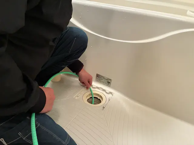 排水管洗浄お任せください！損害保険加入済みで安心の丁寧作業サービスの画像