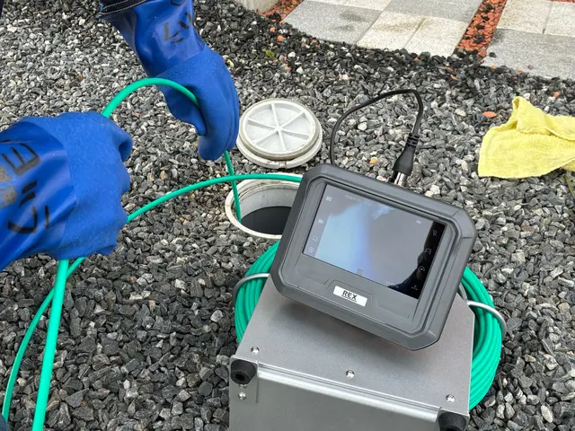 排水管洗浄お任せください！損害保険加入済みで安心の丁寧作業サービスの画像