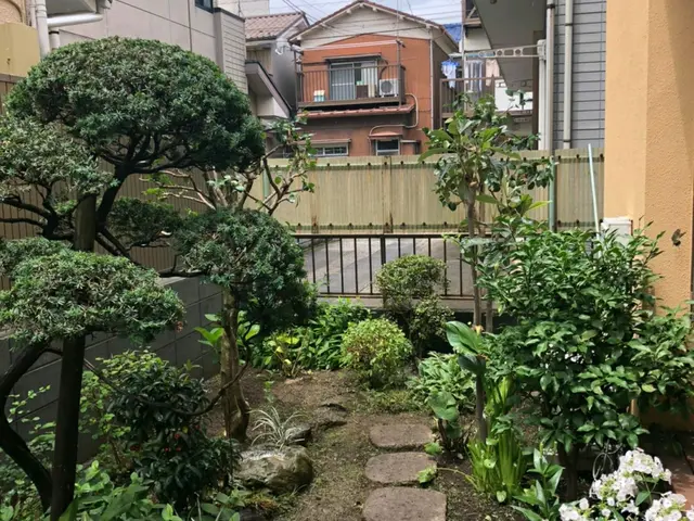 【職人歴10年以上の経験】◆年中無休◆駐車代お店負担◆損害保険加入店◆サービスの画像