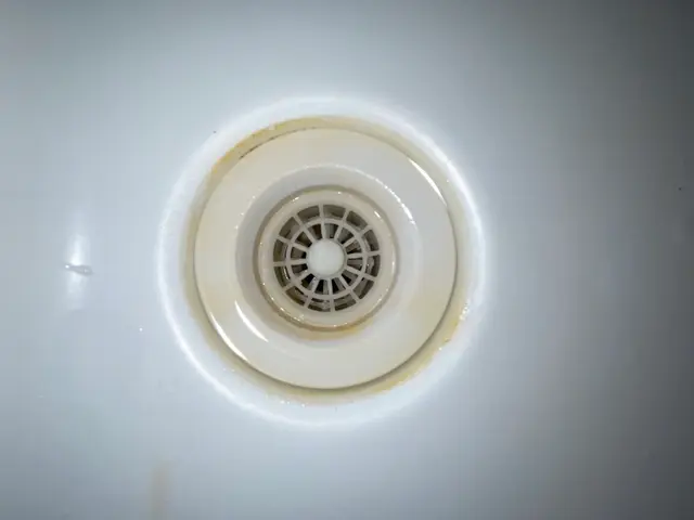 洗面所クリーニング（洗面台・鏡・収納まわり）サービスの画像