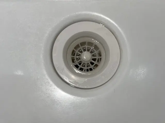 洗面所クリーニング（洗面台・鏡・収納まわり）サービスの画像