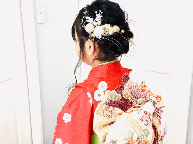 着付け（別料金）も同時に可能です♪