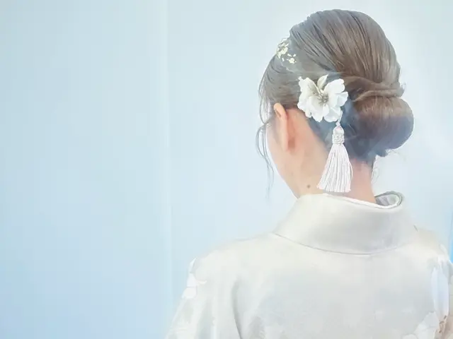 スタッフ二人体制で安心！ママヘアメイクと着付け師♡どちらも対応できます！！