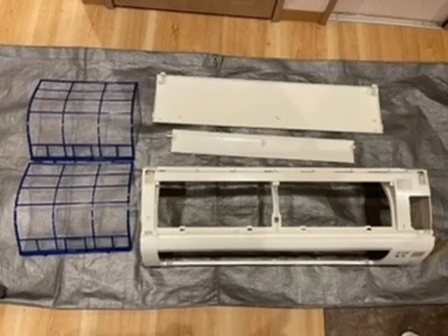 深夜帯も対応可能！業界歴5年、作業実績1,000件の壁掛けエアコンクリーニングサービスの画像