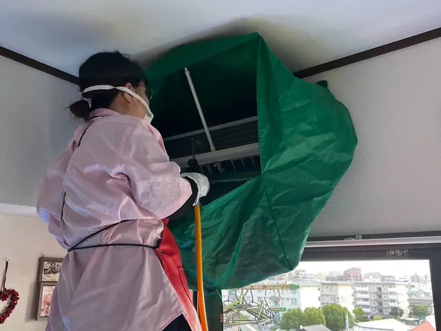 【量販店での実績多数】◇電気工事士がプロの技術で黒カビ徹底洗浄！☆女性同行☆サービスの画像