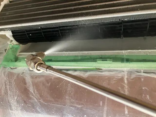 カビ埃洗浄★子供ペット安心洗剤★抗菌コート1台500円★非喫煙※車P代別(1h)サービスの画像