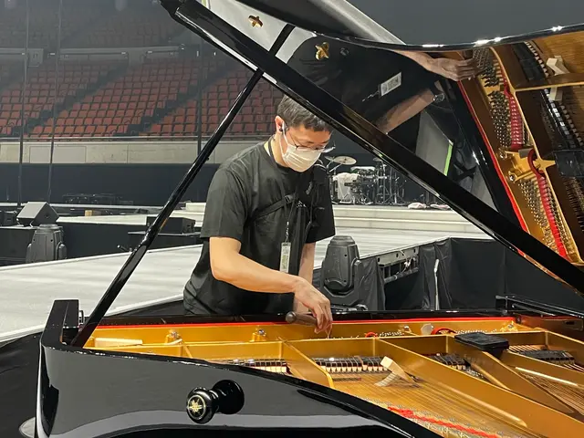 業界歴40年超！匠技と真摯な調律で一台でも多くのピアノを笑顔にサービスの画像