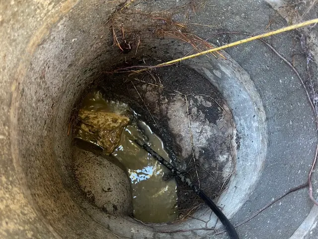 •	【高圧洗浄】排水管スッキリ洗浄サービス	•	詰まり・ニオイ予防 排水管洗浄サービスの画像