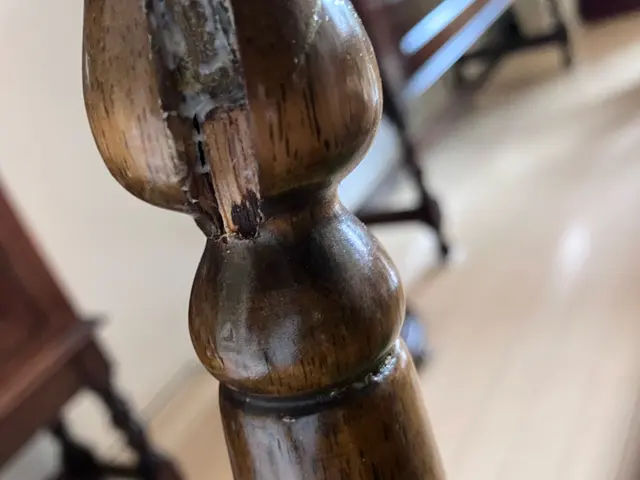 IKEA【業歴14年の実績】家具職人 グラ付き破損修理・補強専門店サービスの画像