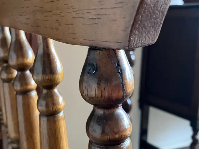 IKEA【業歴14年の実績】家具職人 グラ付き破損修理・補強専門店サービスの画像